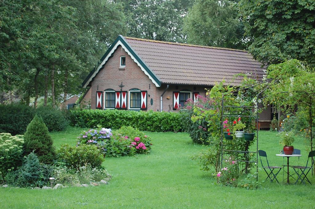 B&B Bezinspiratie Schuinesloot Exterior photo